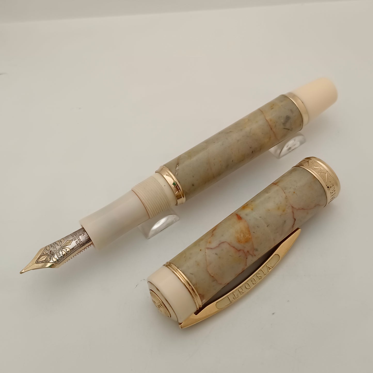 Visconti Millionaire Marble Empire Honey Fountain pen