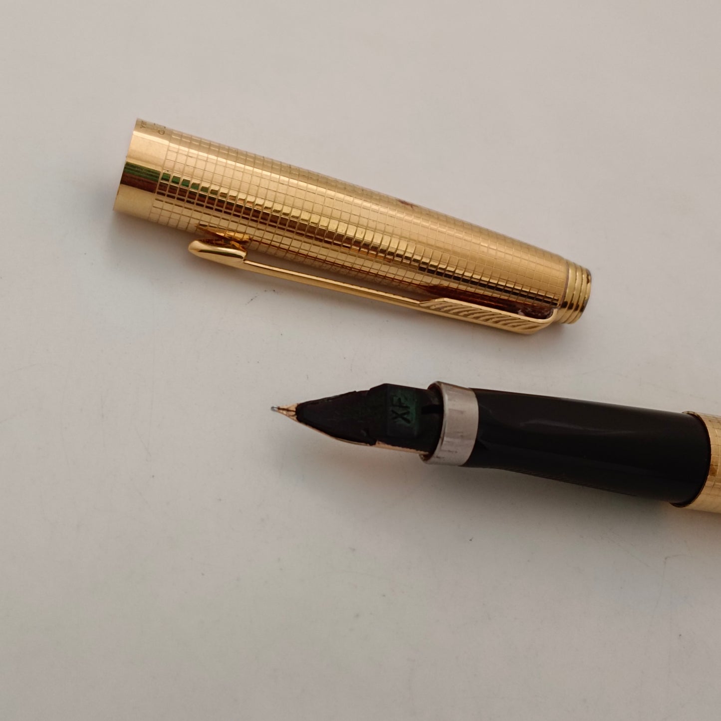 Vintage Parker 75 Gold Plated Insignia 14kt Gold Filled Fountain Pen