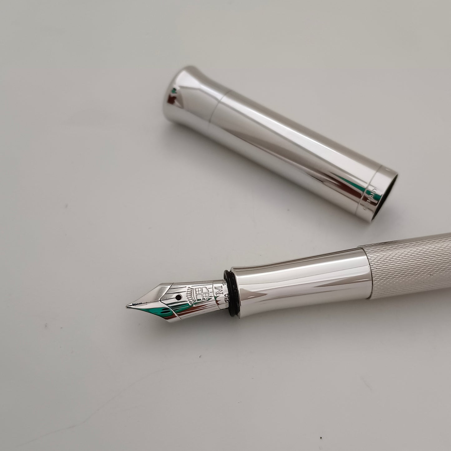 Graf von Faber-Castell Guilloche Fountain Pen - Rhodium