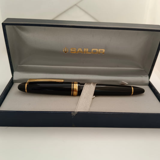 Sailor 1911 Black Fountain Pen