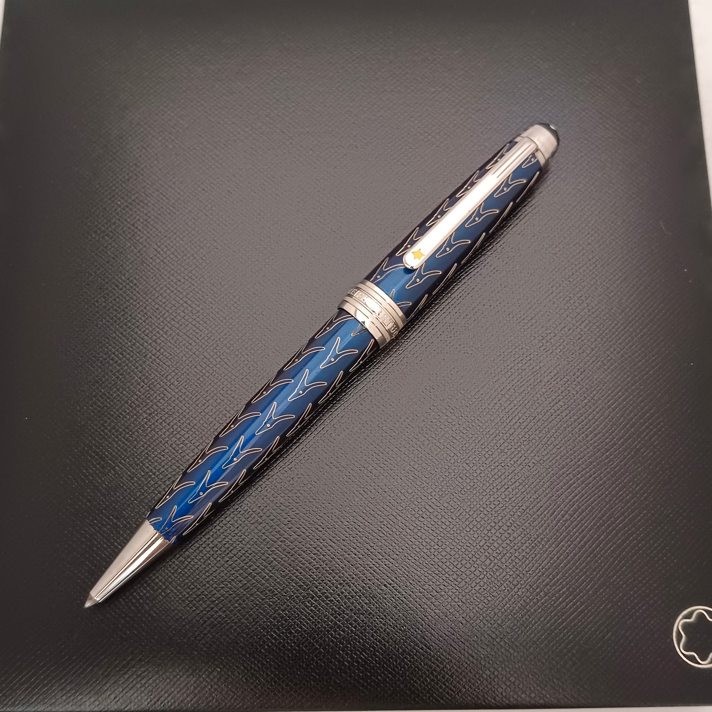 Montblanc Solitaire Le Petit and Fox Midsize Ballpoint Pen