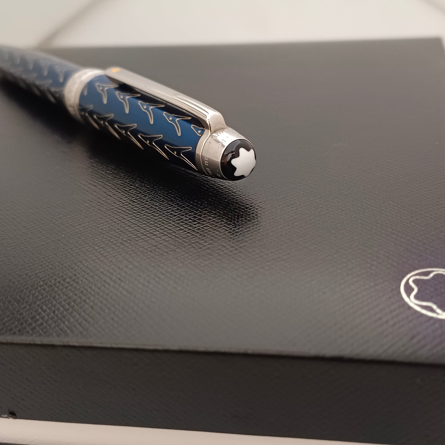 Montblanc Solitaire Le Petit and Fox Midsize Ballpoint Pen