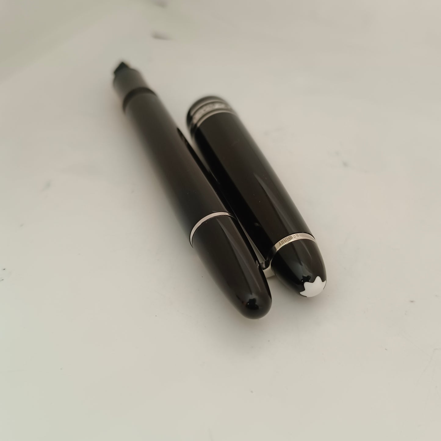 Montblanc Meisterstuck 146 LeGrand Platinum Trim Fountain Pen