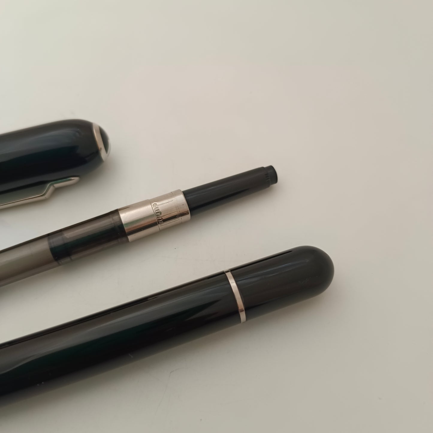 Dunhill Sidecar Black Fountain Pen With Chrome Trim