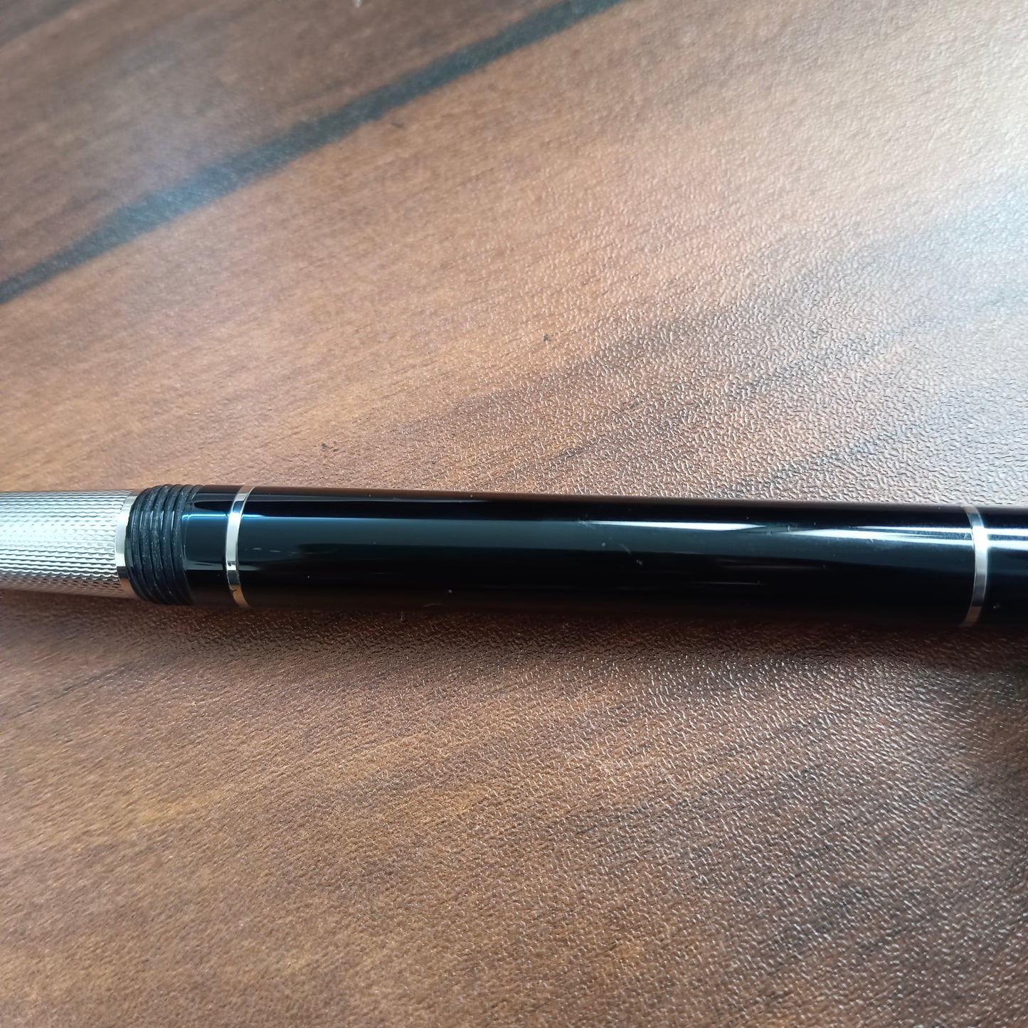 Dunhill Sidecar Black Fountain Pen With Chrome Trim