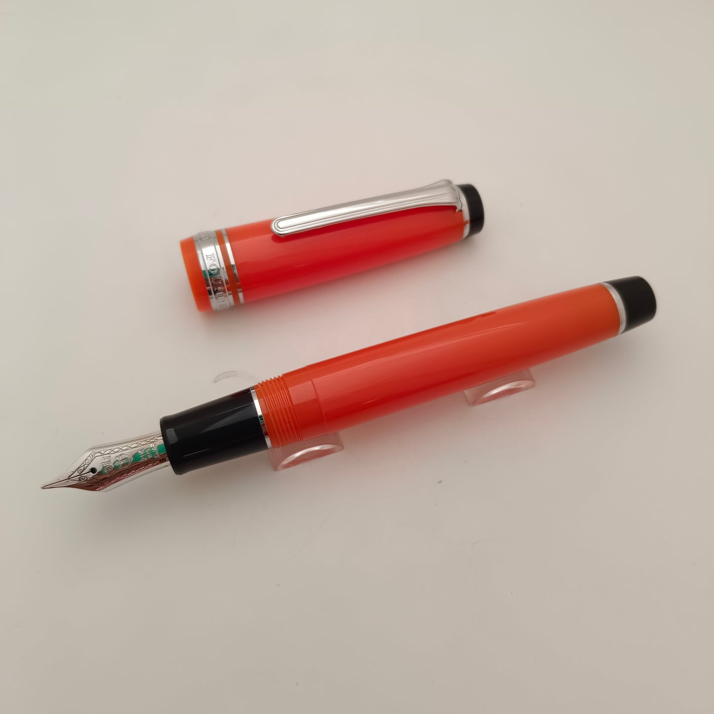 Sailor Professional Gear Orange 21k Gold Nib Fountain Pen