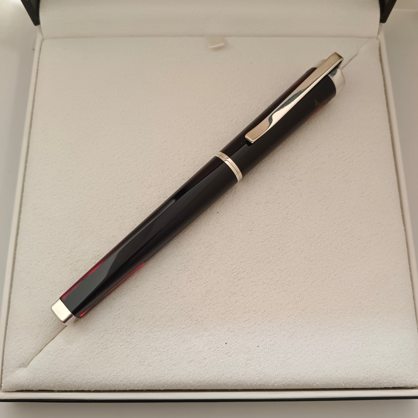 Montblanc writer's edition Franz Kafka LE fountain pen