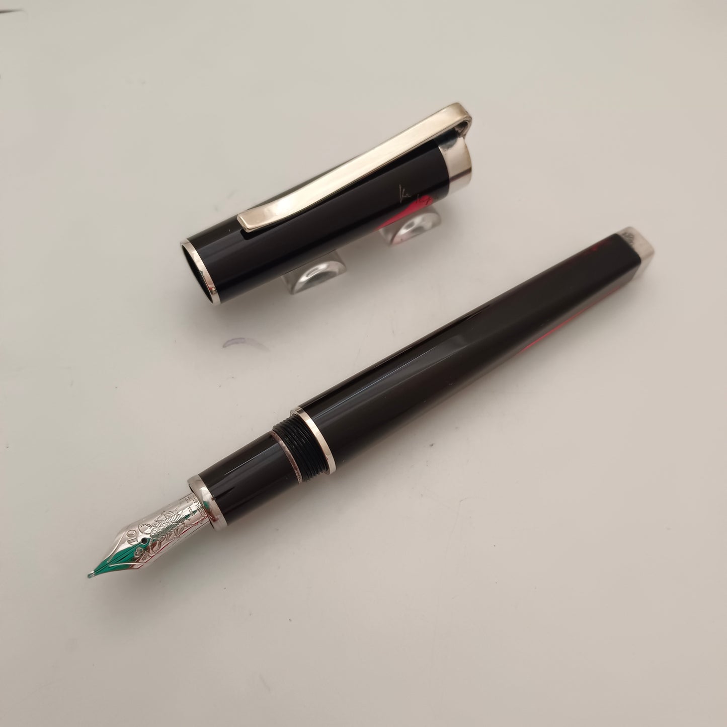 Montblanc writer's edition Franz Kafka LE fountain pen