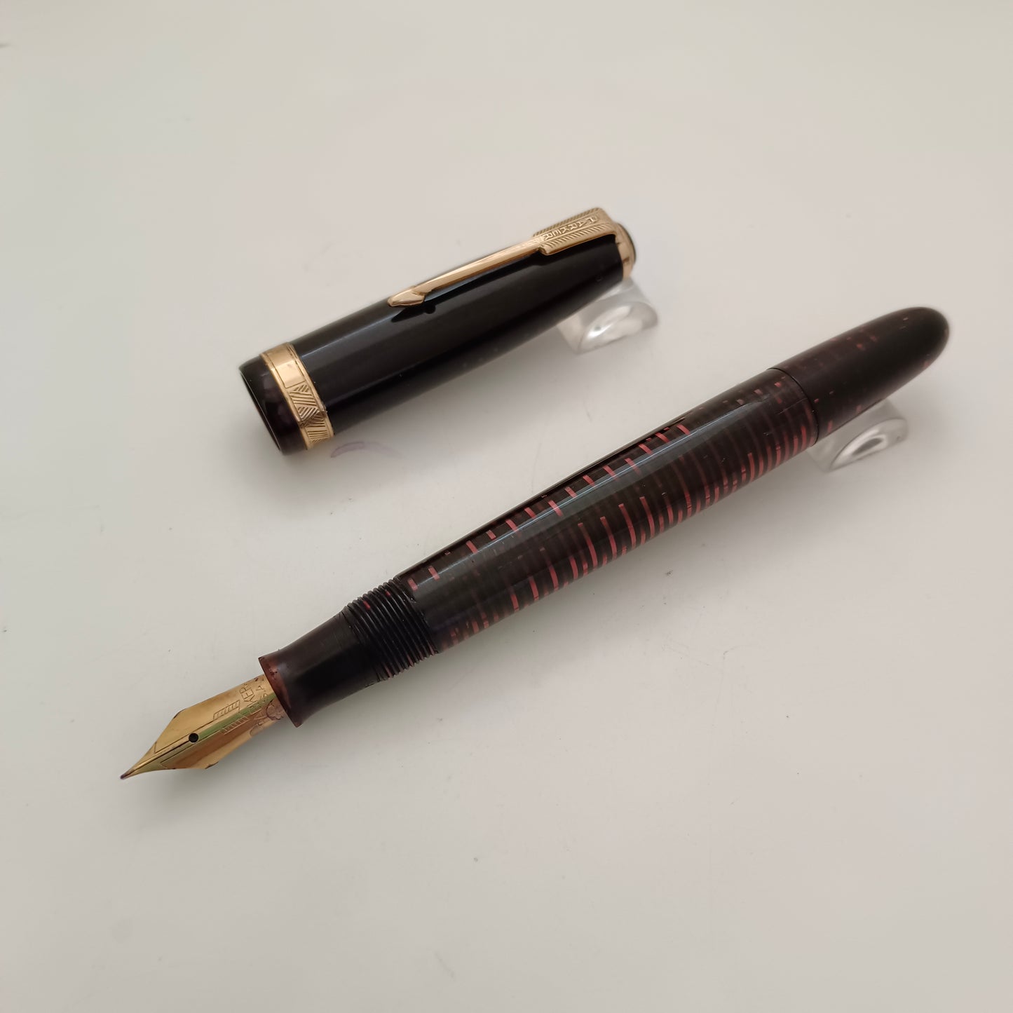 Vintage Parker Vacumatic Burgundy No. 5 Fountain Pen Made in Canada