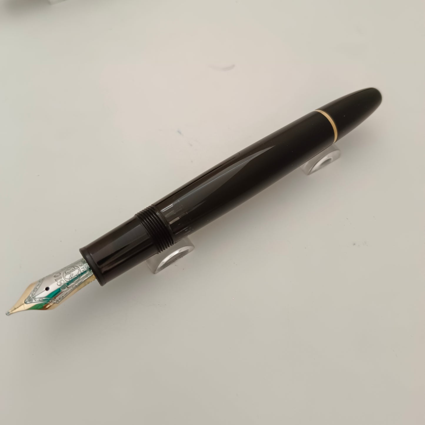 MONTBLANC MEISTERSTUCK LEGRAND UNICEF FOUNTAIN PEN BLUE SAPPHIRE