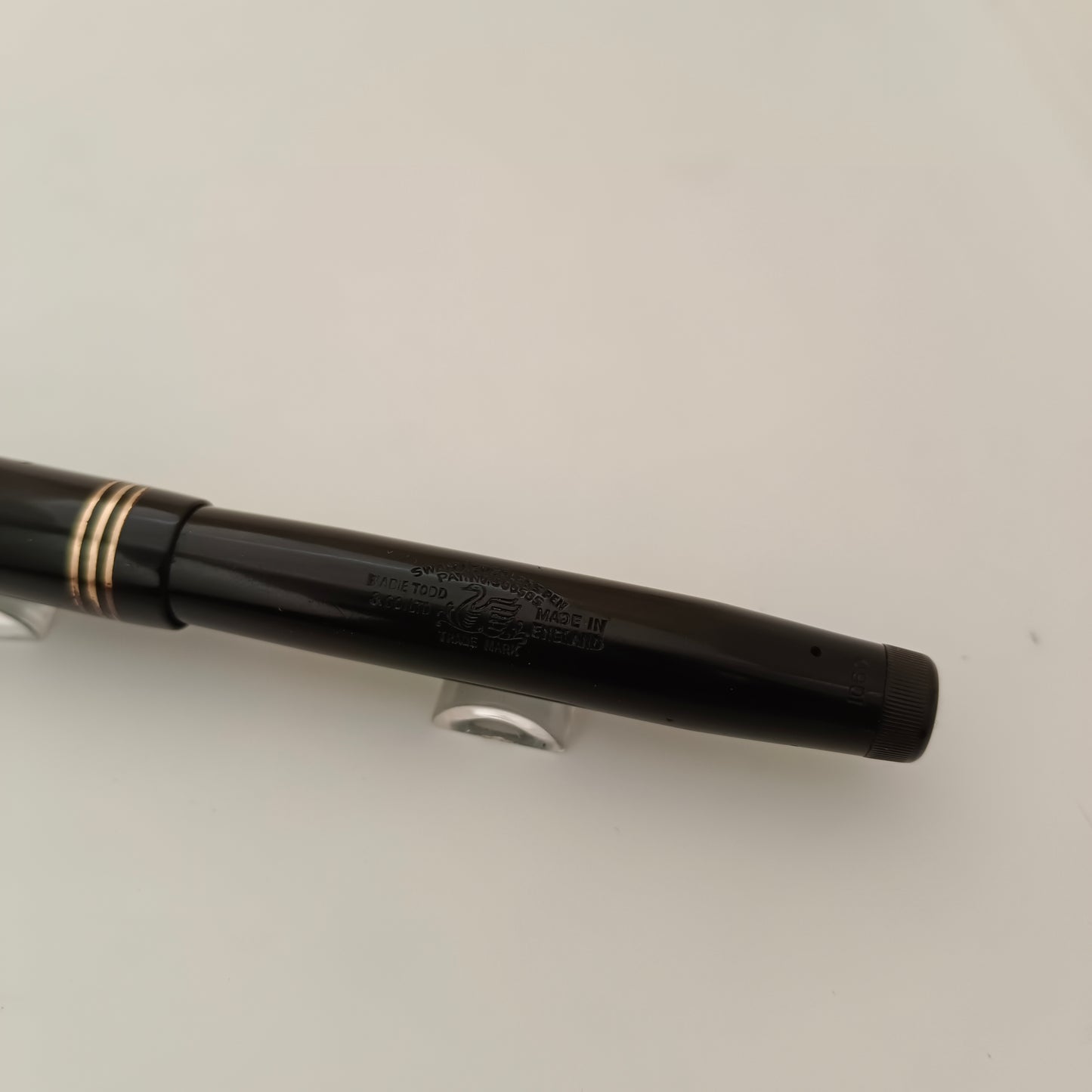 Vintage Swan Mabie Todd leverless 1060 Black Fountain Pen