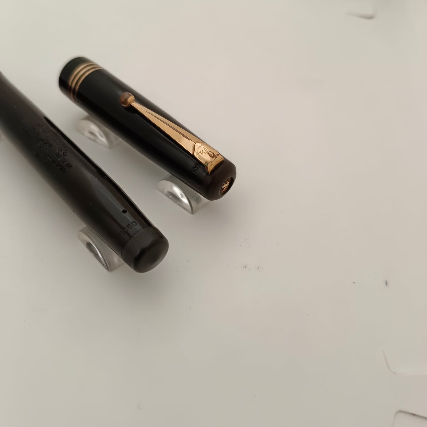 Vintage Swan Mabie Todd leverless 1060 Black Fountain Pen