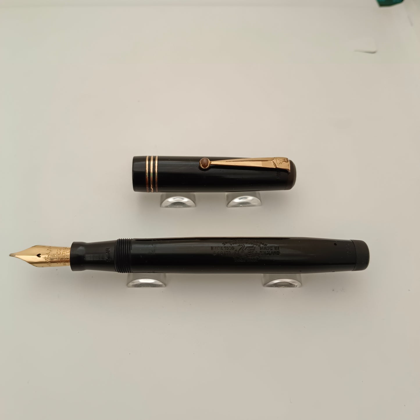 Vintage Swan Mabie Todd leverless 1060 Black Fountain Pen