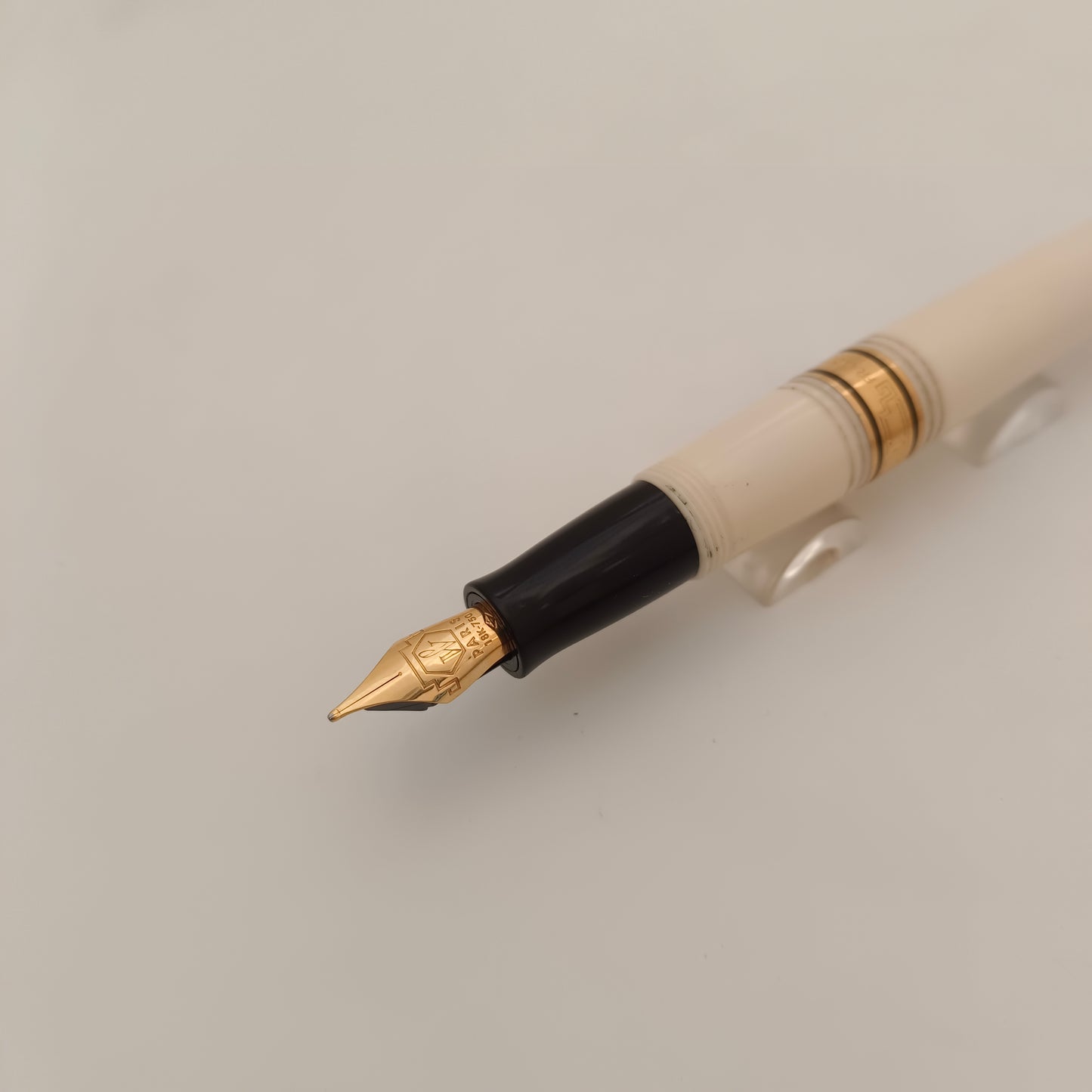 Waterman Charleston Ivory Art Deco Gold Fountain Pen - France