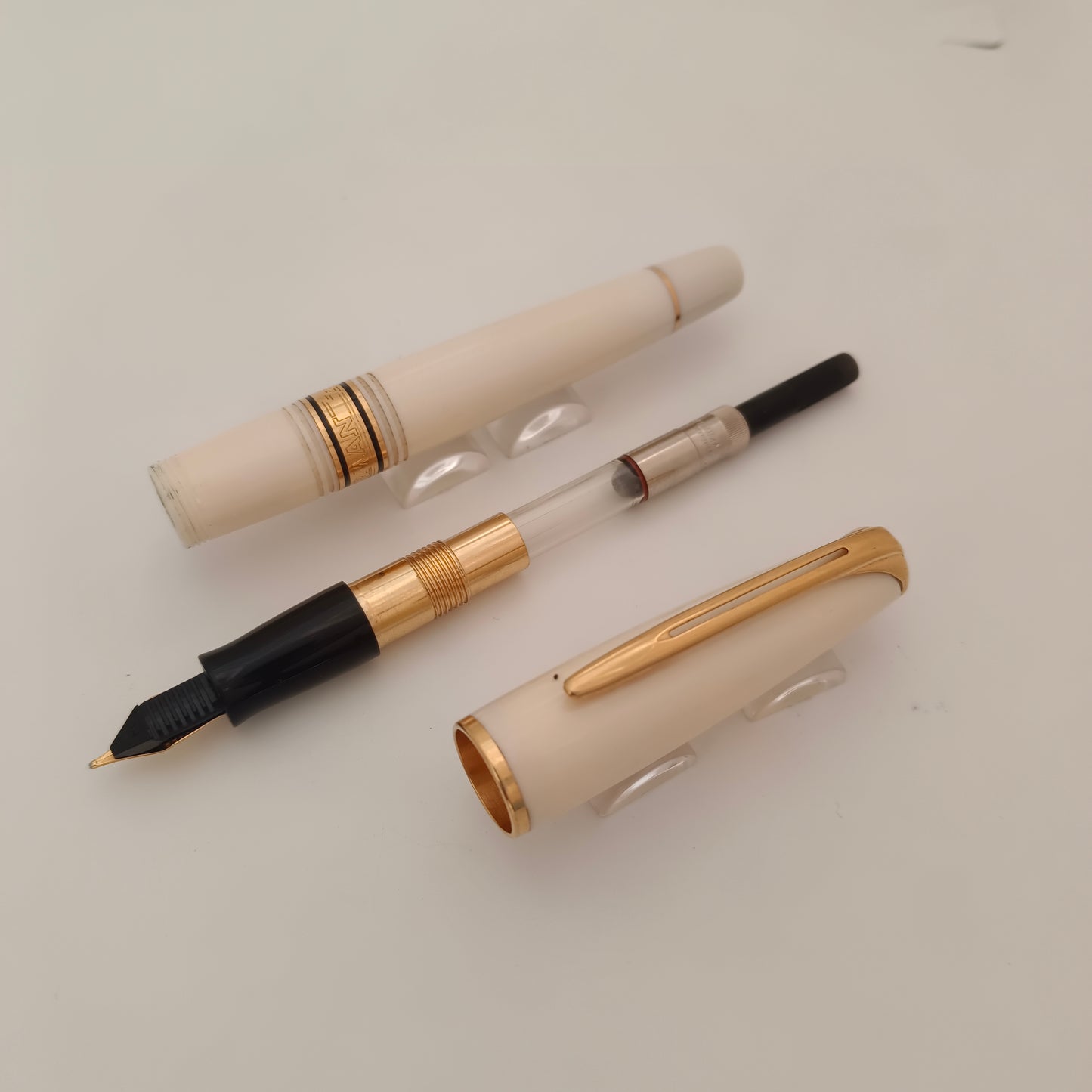 Waterman Charleston Ivory Art Deco Gold Fountain Pen - France