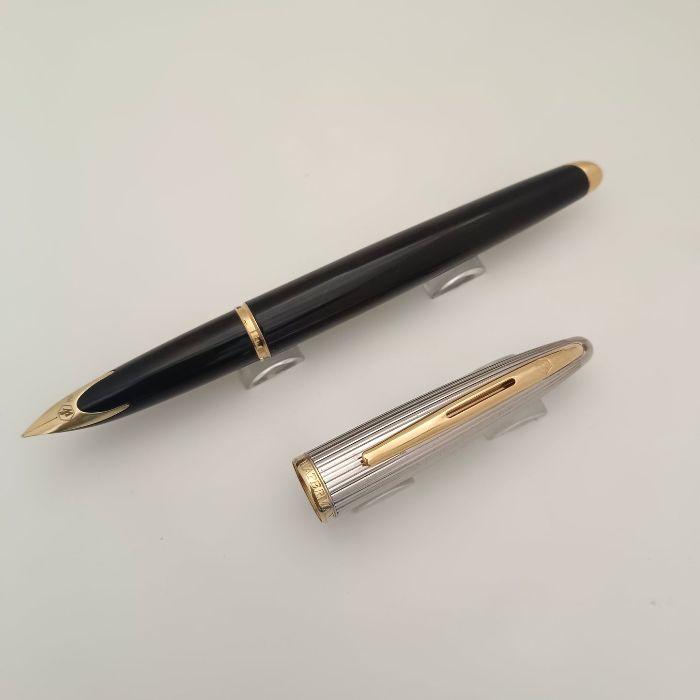 Waterman Carene Deluxe Black Fountain Pen 18kt Medium Nib Made In France