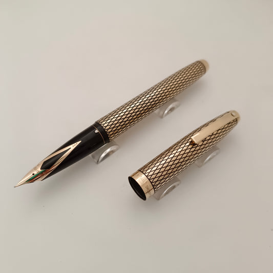 Sheaffer Imperial Sovereign Fountain Pen - GF Diamond Design