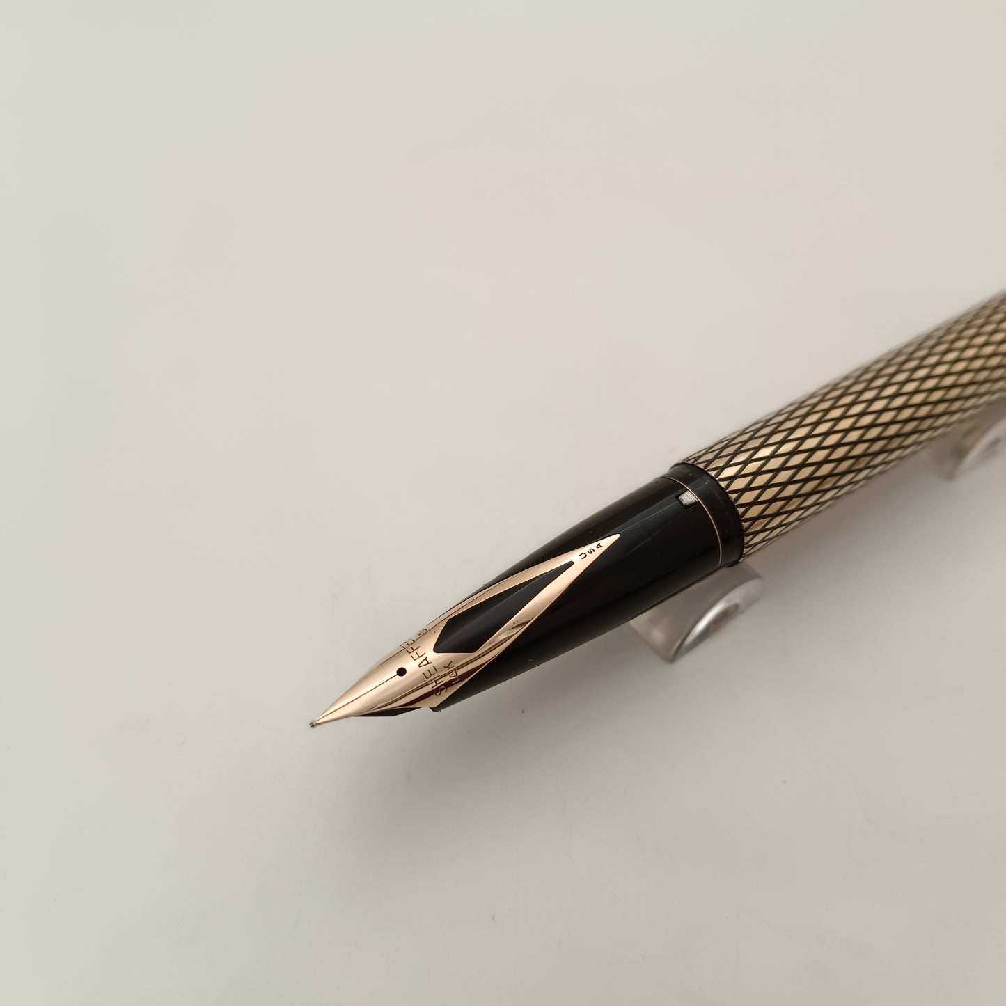 Sheaffer Imperial Sovereign Fountain Pen - GF Diamond Design