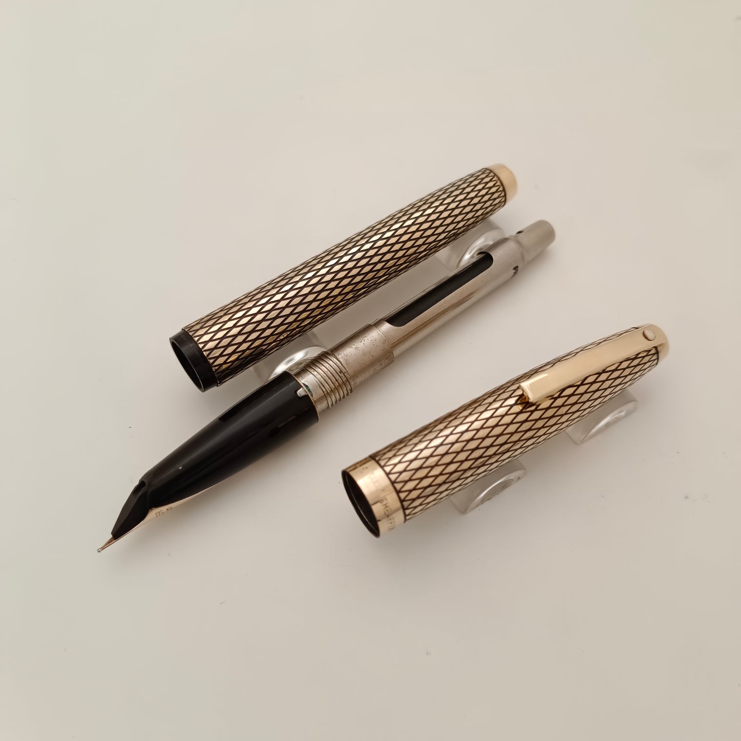 Sheaffer Imperial Sovereign Fountain Pen - GF Diamond Design