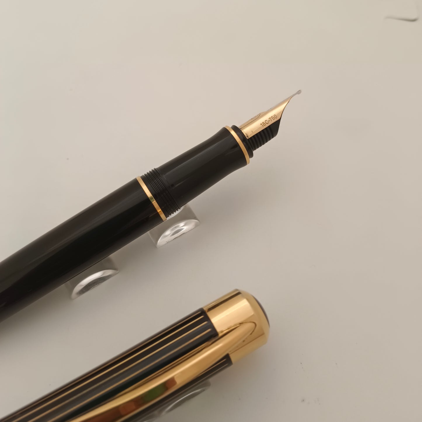 Pelikan P3110 Ductus Fountain Pen Black w Gold Accents