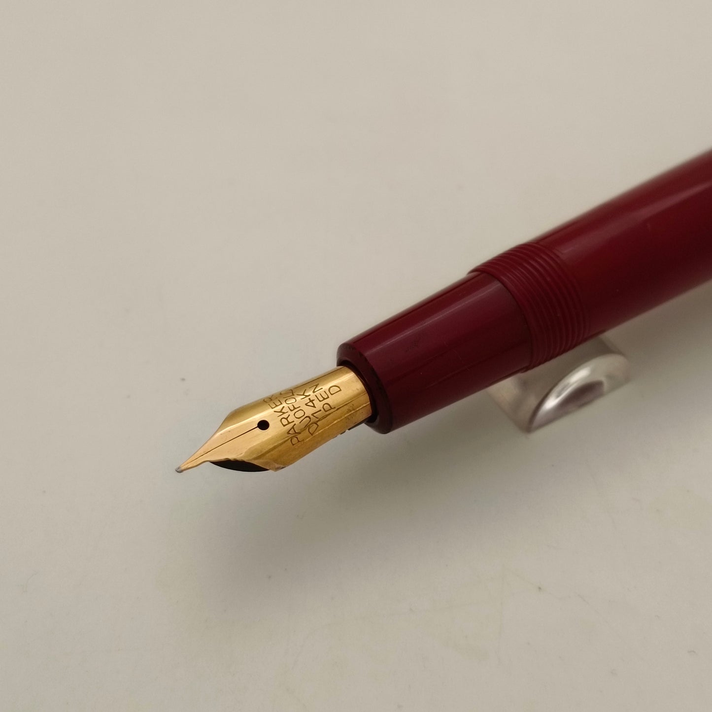 Vintage Parker Duofold Burgundy Fountain Pen 14kt Gold Nib