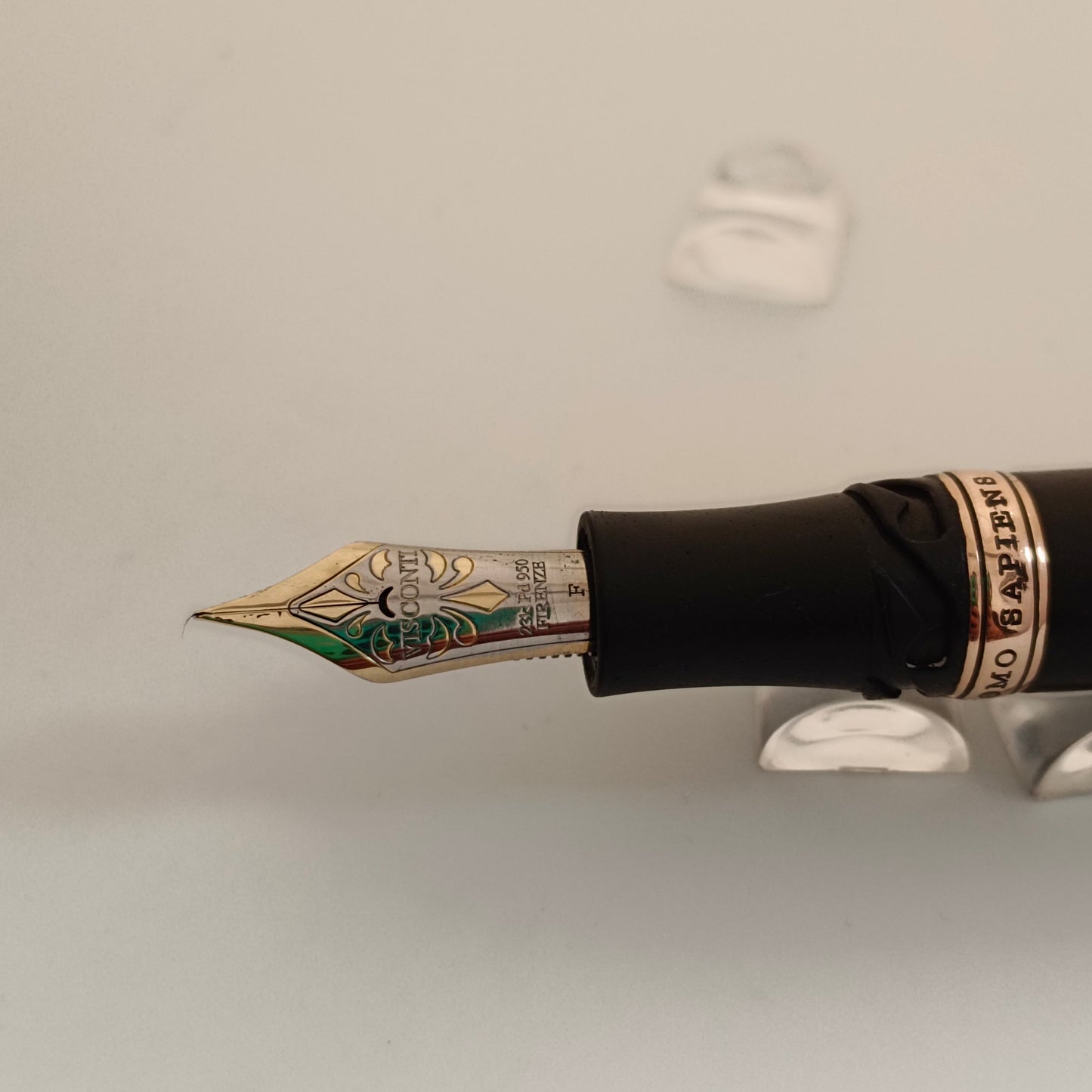 Visconti Homo Sapiens Dark Age Fountain Pen 23k Palladium Fine Nib