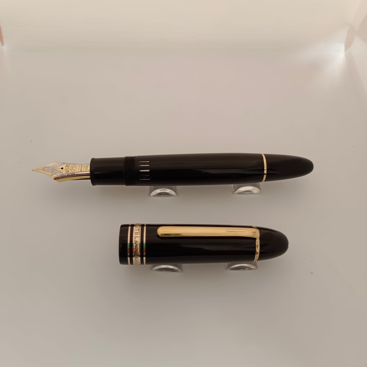 Montblanc Meisterstuck 149 Piston Filler Black Fountain Pen