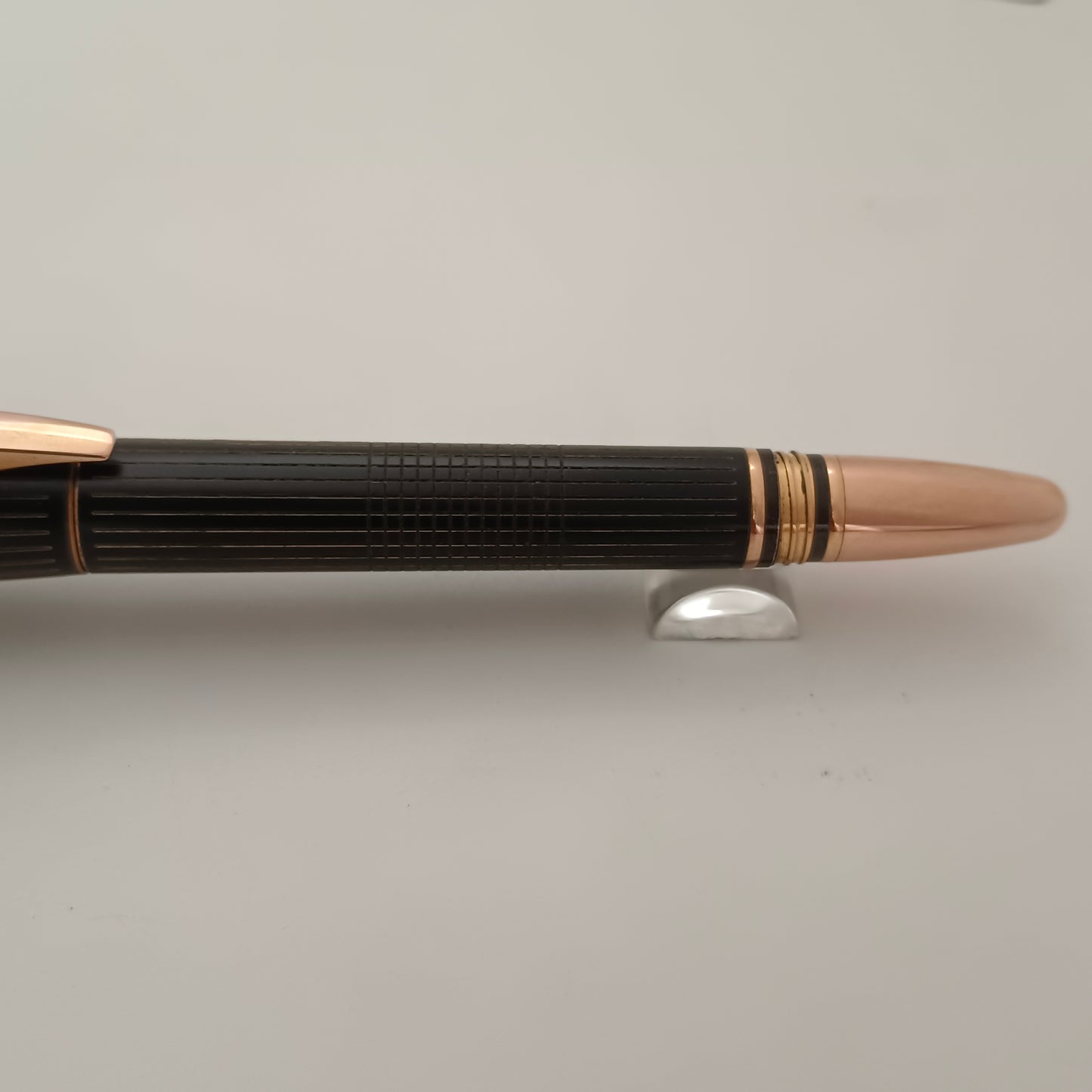 Mont Blanc Starwalker Rose Gold Metal rollerball Pen