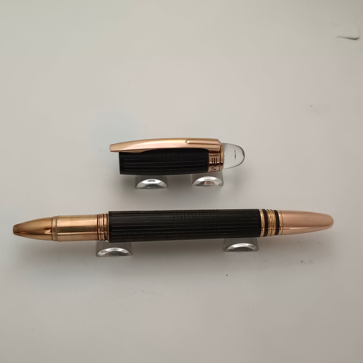 Mont Blanc Starwalker Rose Gold Metal rollerball Pen