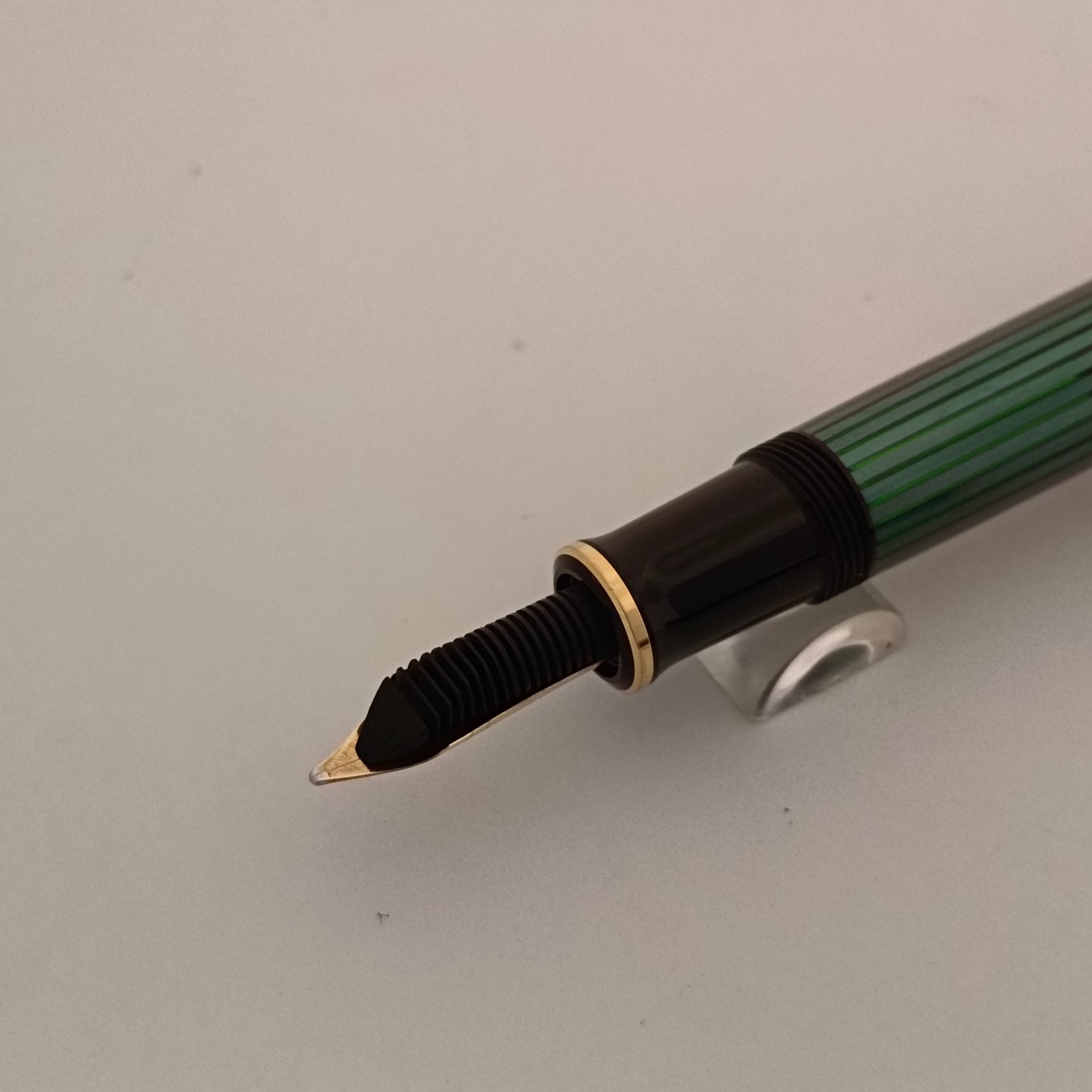 Pelikan Souveran M600 Black/Green Fountain Pen