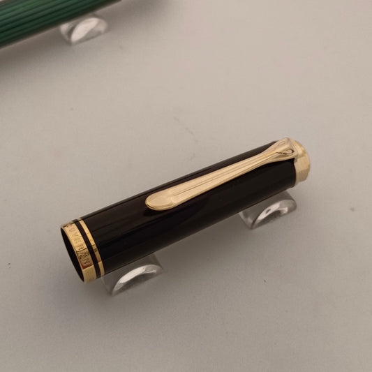 Pelikan Souveran M600 Black/Green Fountain Pen