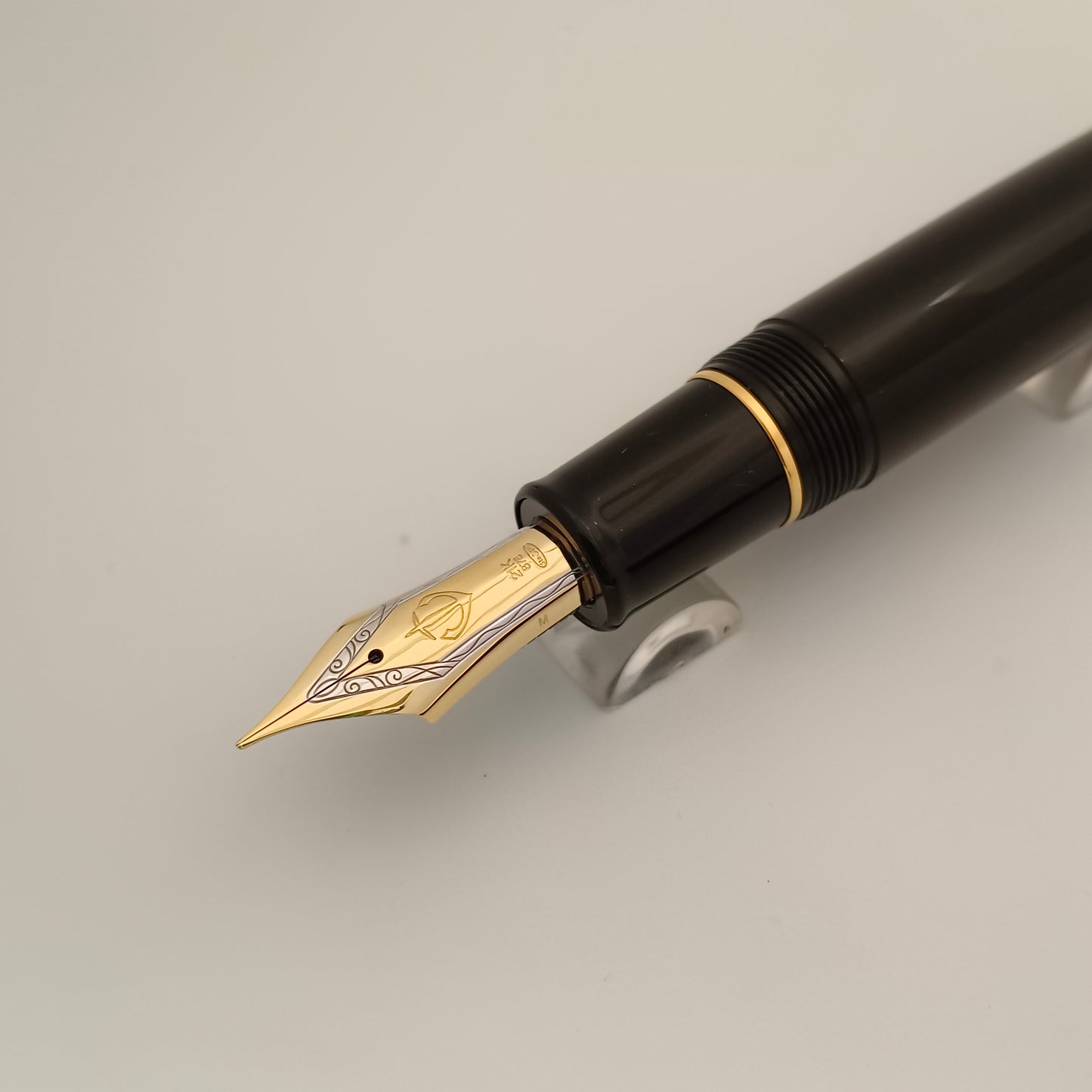 Sailor Professional Gear King of Pen (KOP) Black/Gold Fountain Pen