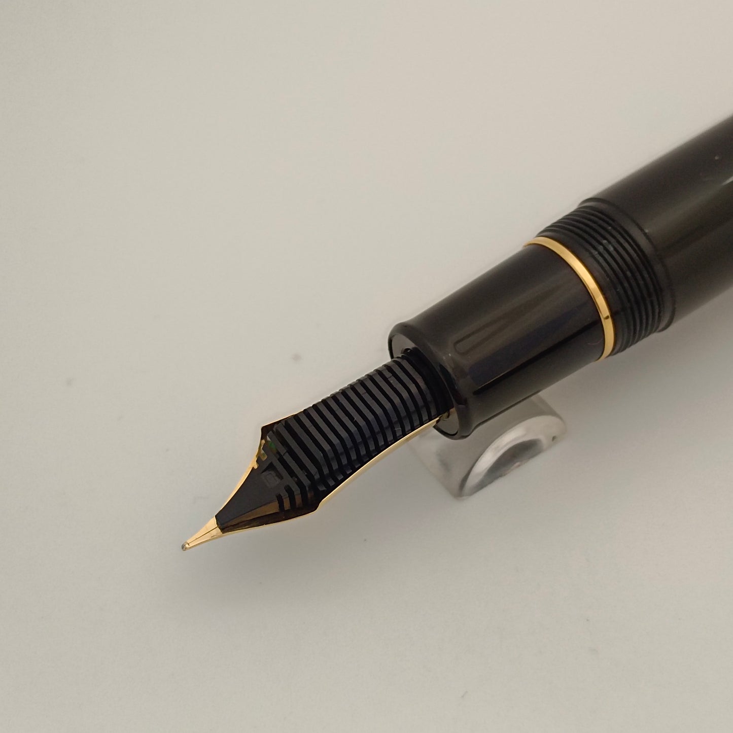 Sailor Professional Gear King of Pen (KOP) Black/Gold Fountain Pen