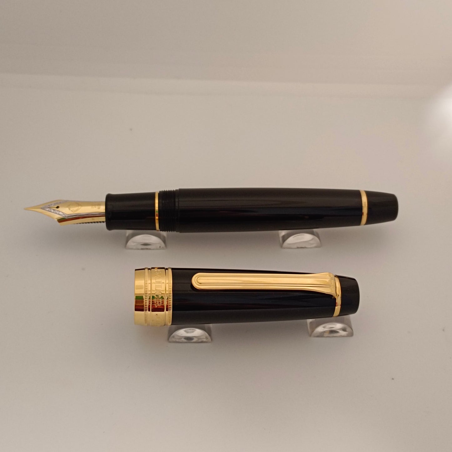Sailor Professional Gear King of Pen (KOP) Black/Gold Fountain Pen
