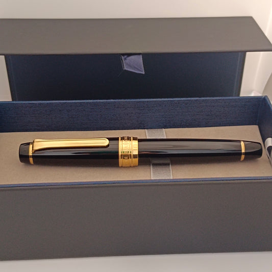 Sailor Professional Gear King of Pen (KOP) Black/Gold Fountain Pen