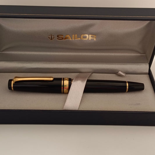 Sailor Professional Gear Realo Black Fountain Pen
