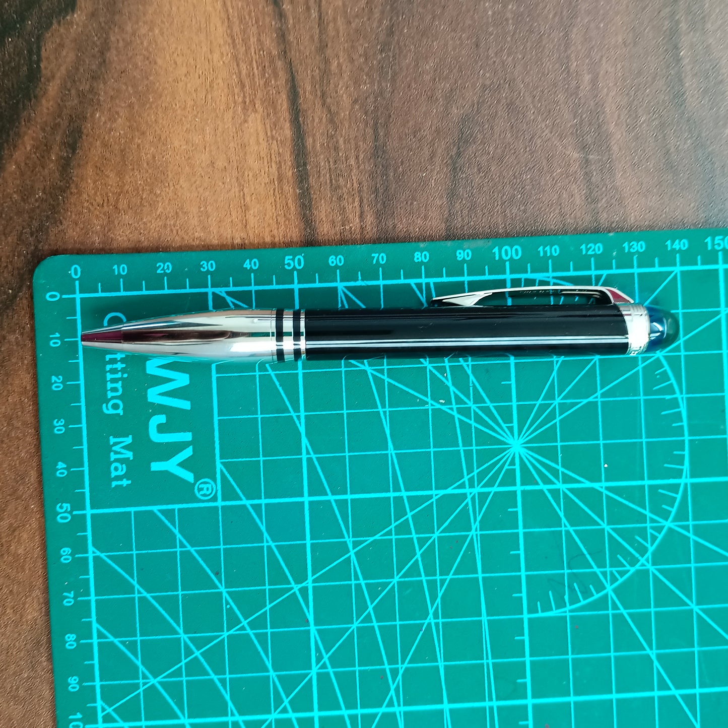 Montblanc Starwalker Doue Black Ballpoint Pen with Platinum Trim