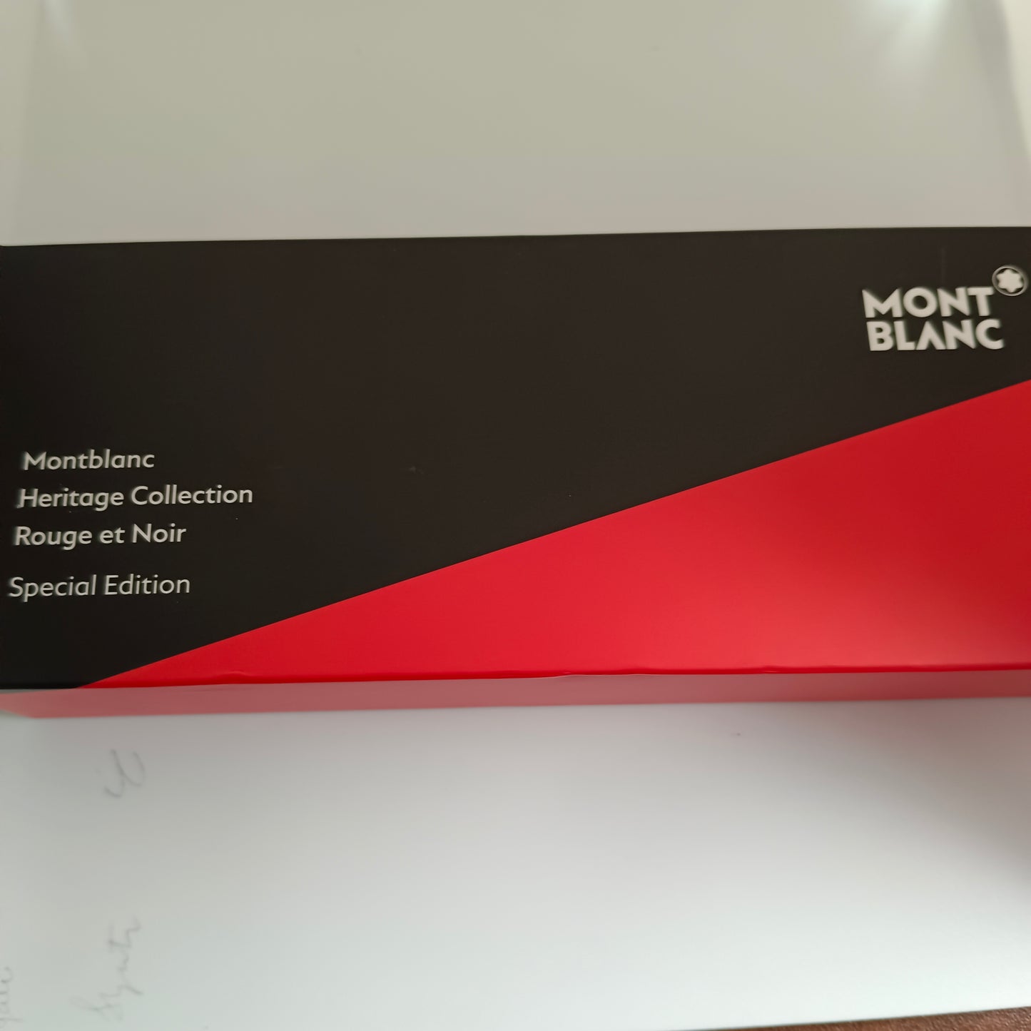 Montblanc Heritage Rouge et Noir Serpent Marble Ballpoint Pen