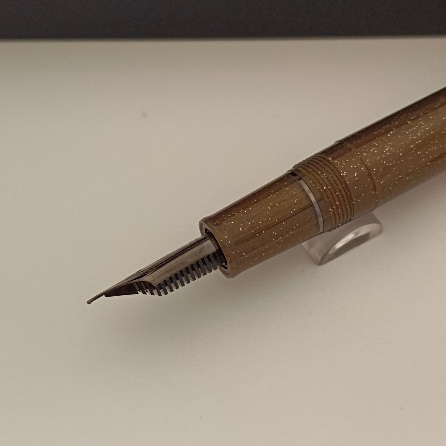 Sailor Ringless Galaxy 1911L Andromeda RT Fountain Pen
