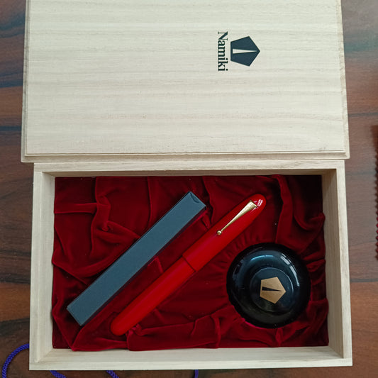 Namiki Urushi Emperor Red Vermilion No.50 Fountain Pen