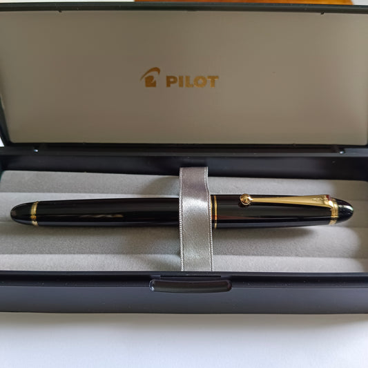 Pilot Custom 743 Black GT Fountain Pen Made in Japan