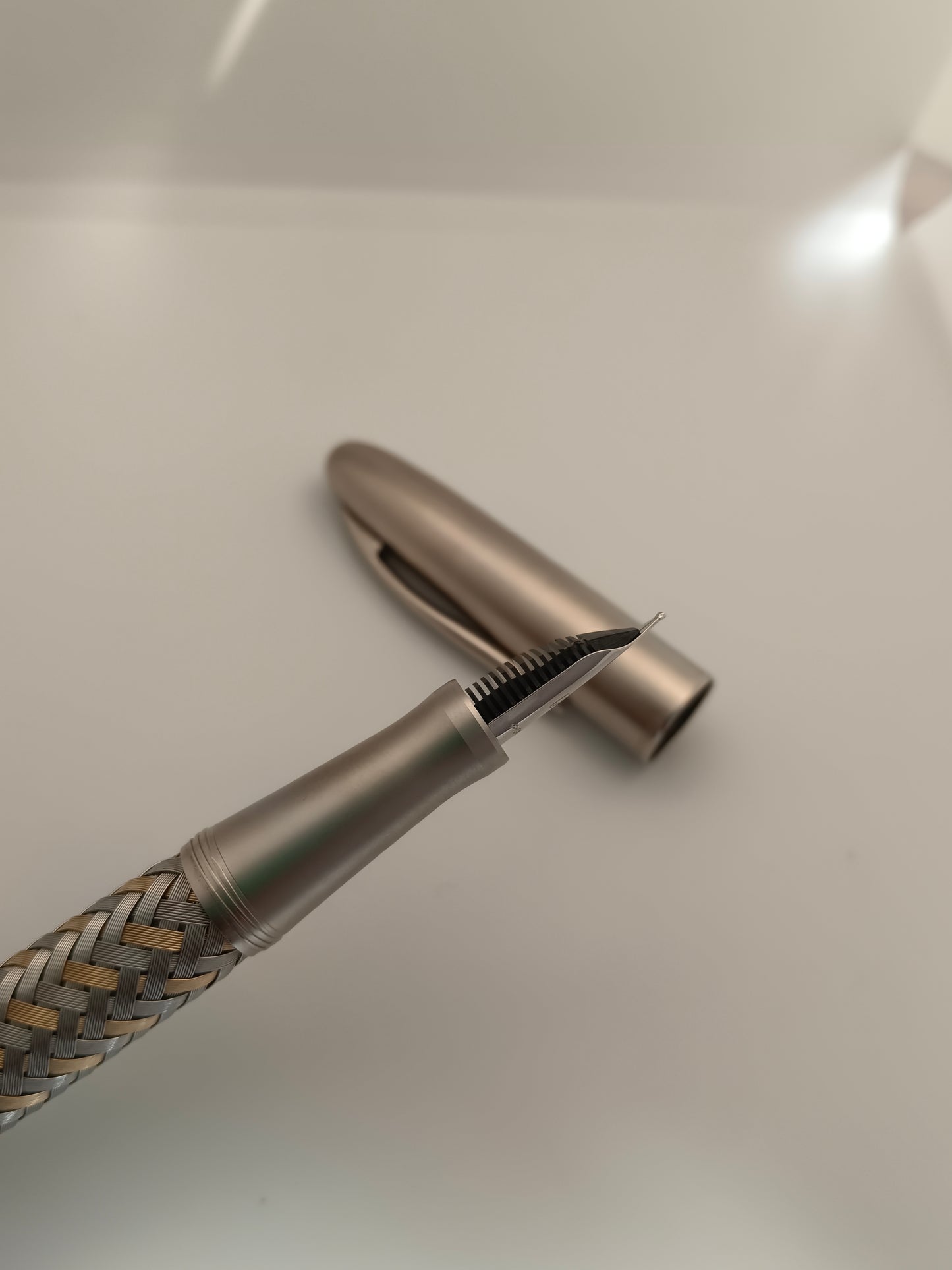 Porsche Design P3110 Steel / GoldTecflex Fountain Pen