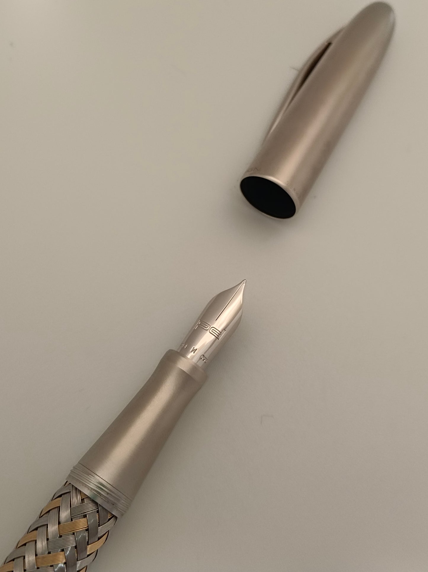 Porsche Design P3110 Steel / GoldTecflex Fountain Pen