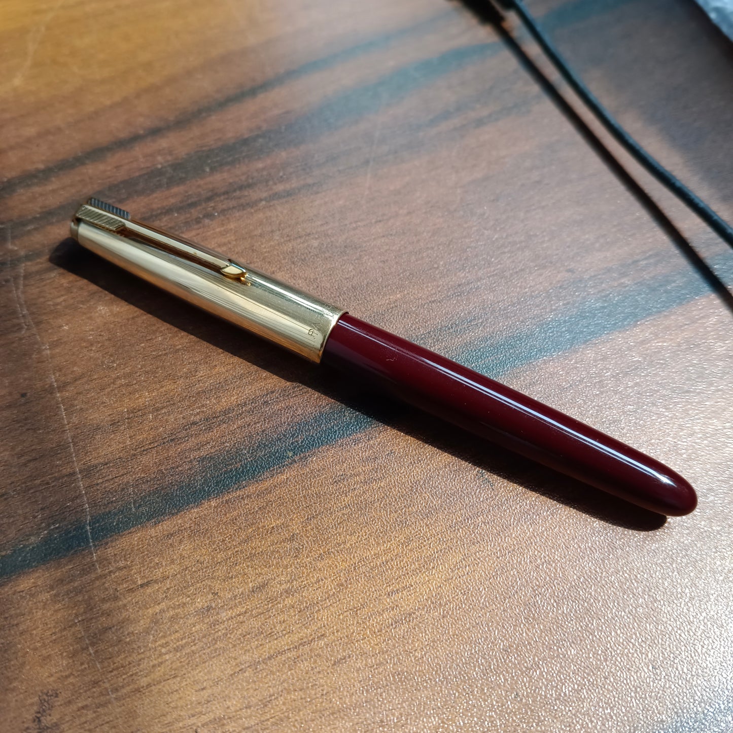 Parker 51 Mini Burgundy Fountain Pen-14kt Gold Nib