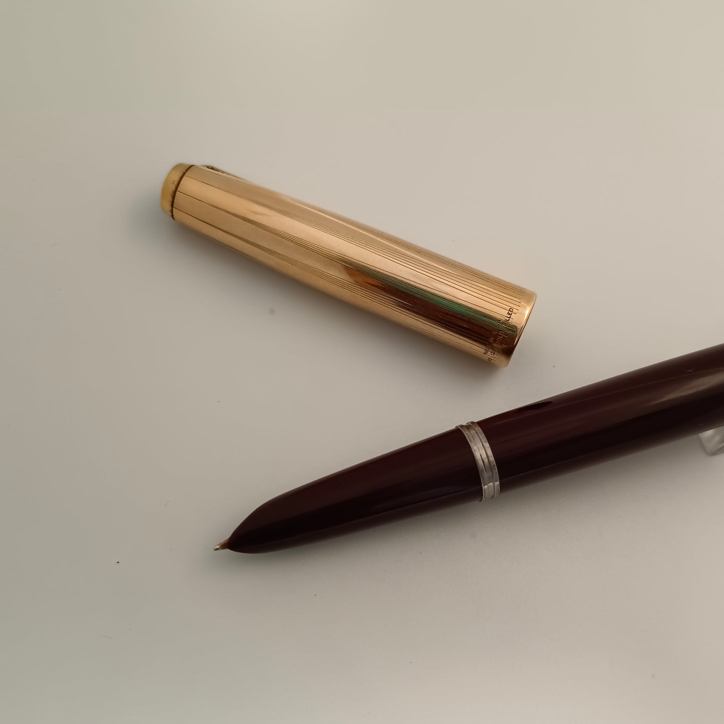 Parker 51 Mini Burgundy Fountain Pen-14kt Gold Nib