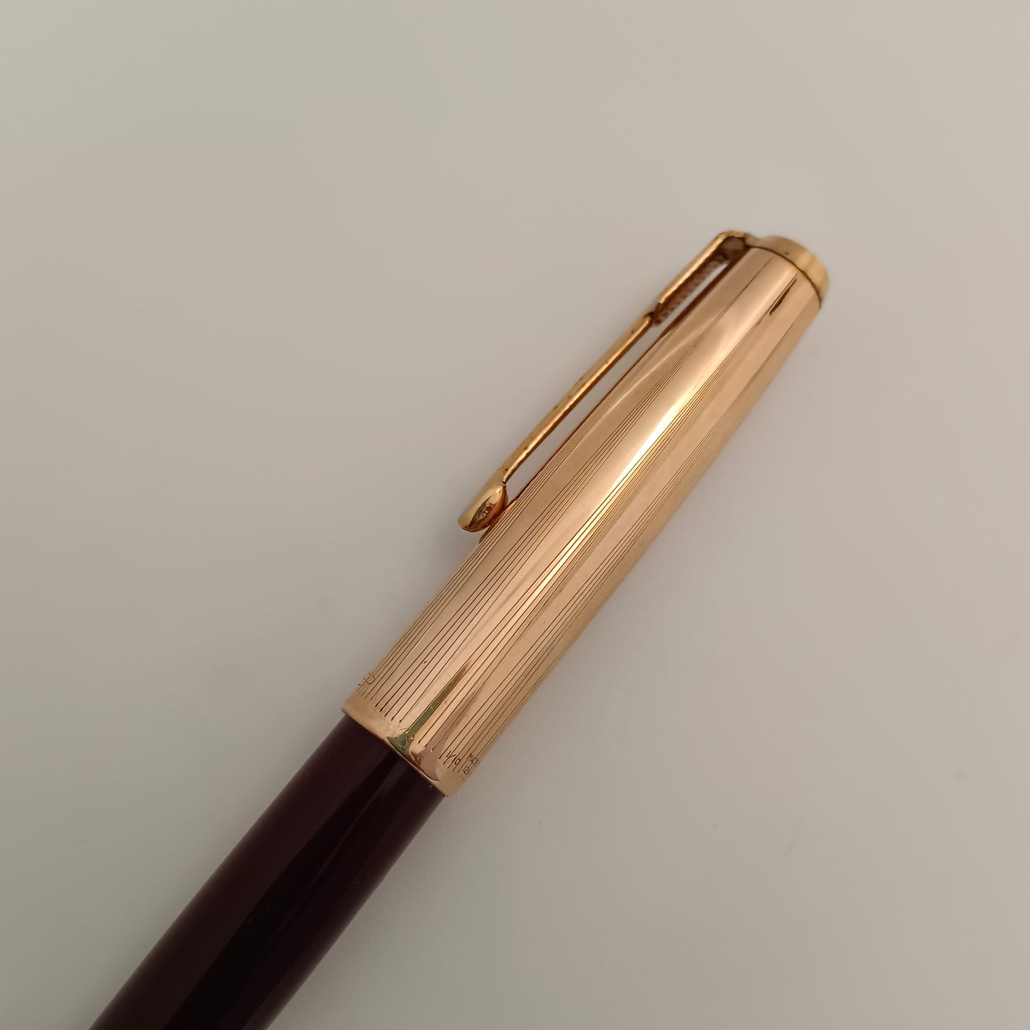 Parker 51 Mini Burgundy Fountain Pen-14kt Gold Nib
