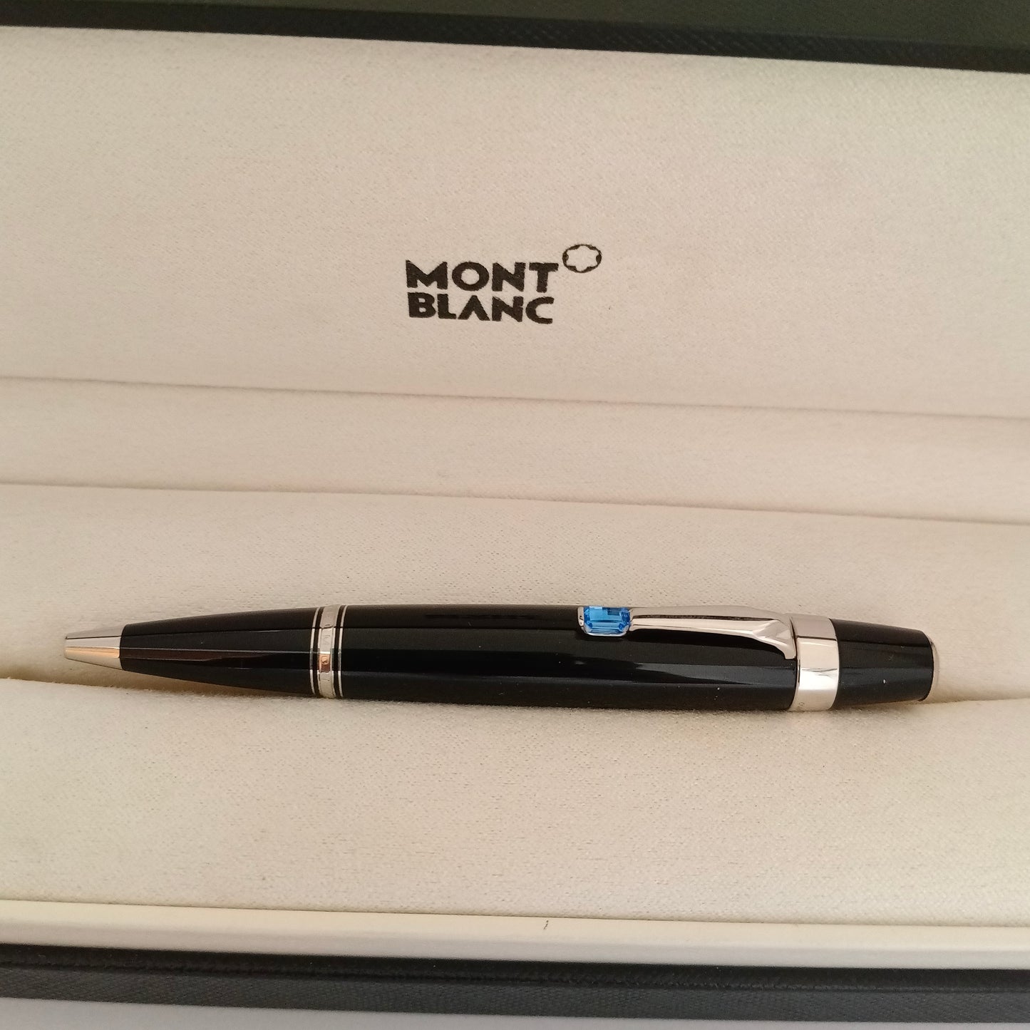 MontBlanc Boheme Ballpoint Pen, Black with Blue stone