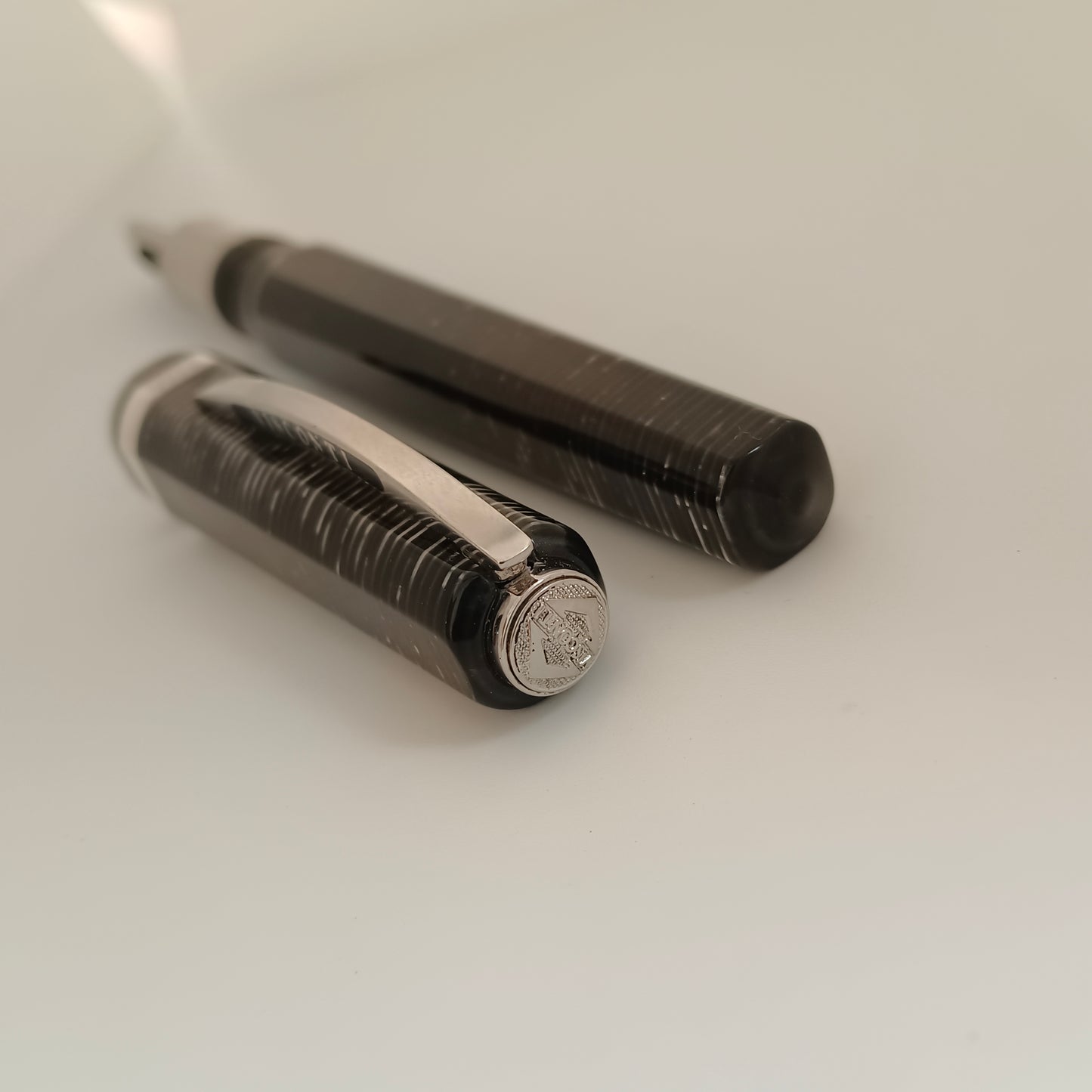 Visconti Wall Street SIlver Pearl Grey Celluloid Fountain Pen