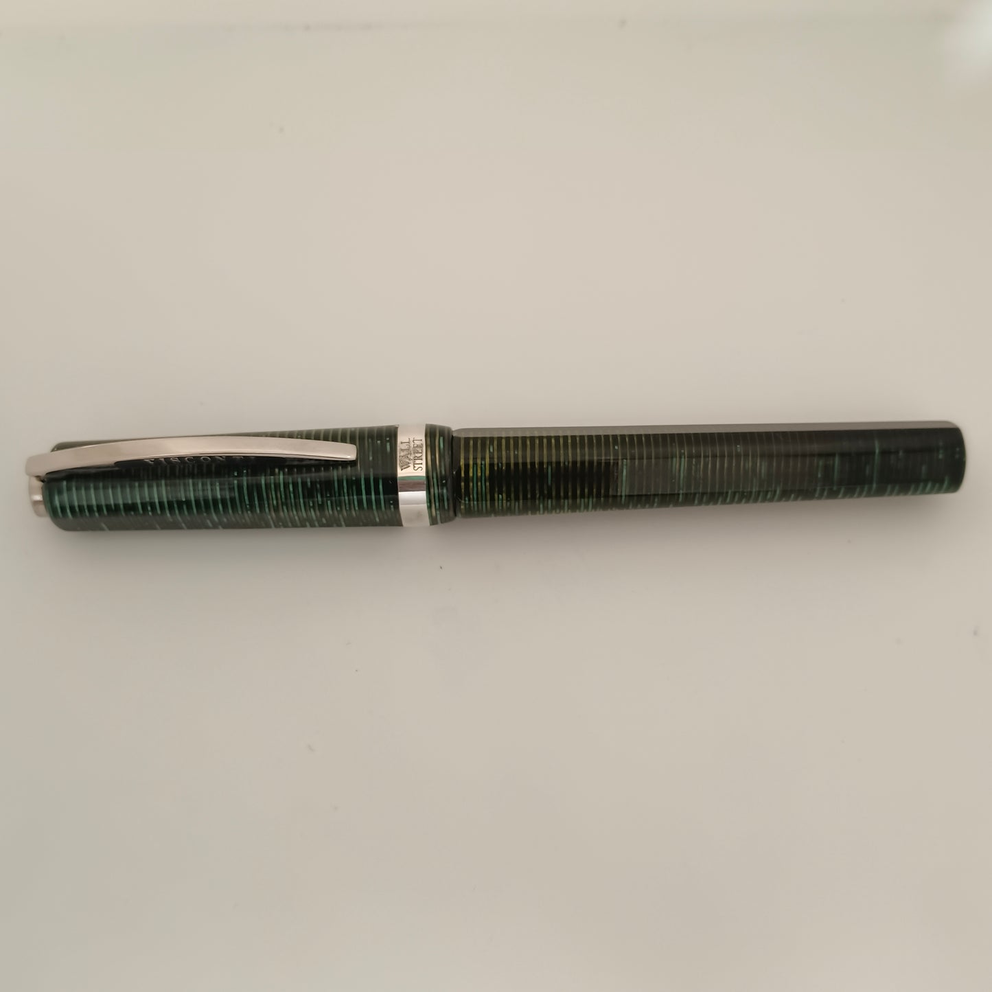 Visconti Wall Street Green Pearl Celluloid Fountain Pen