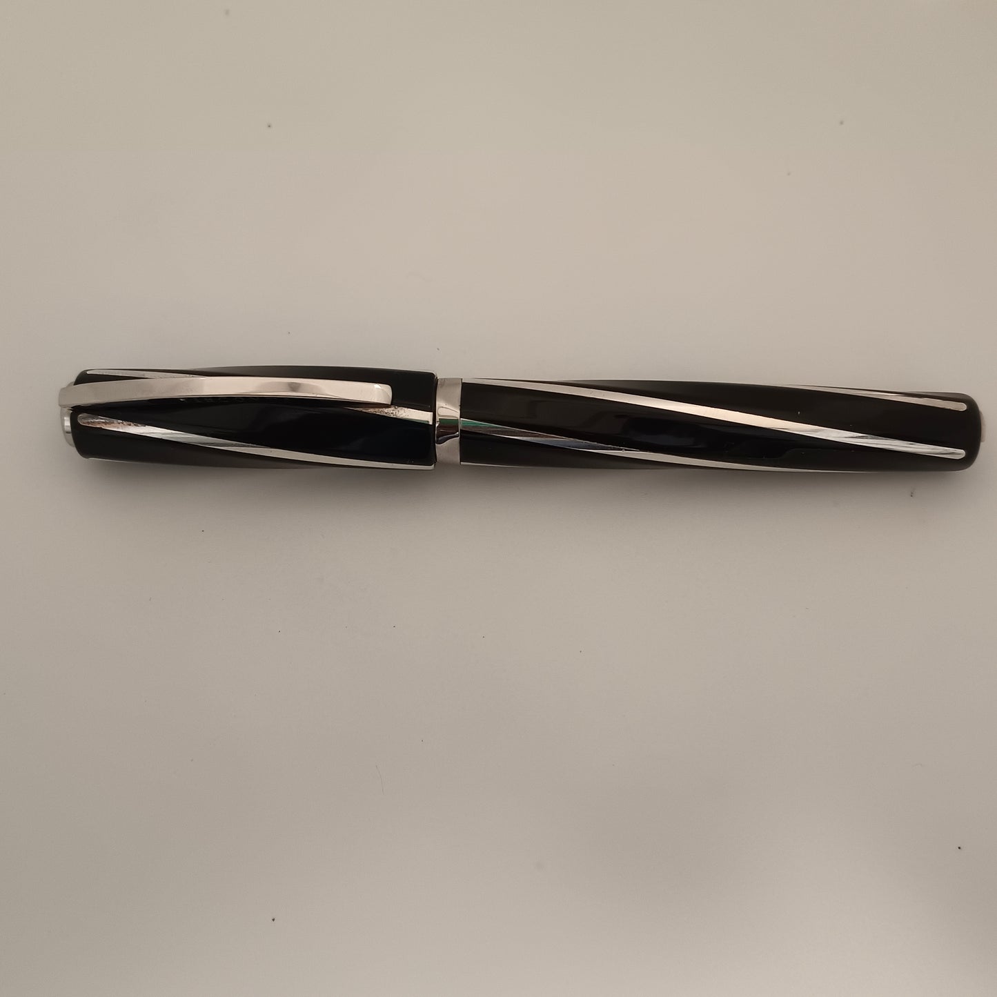 Visconti Divina Elegance Black Roller Pen